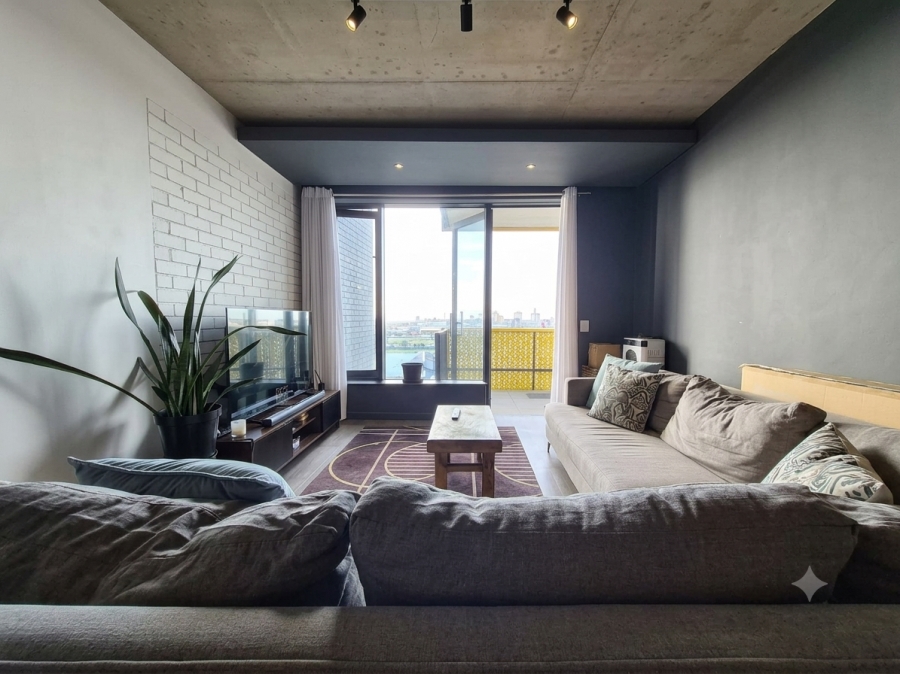 To Let 2 Bedroom Property for Rent in Woodstock Western Cape